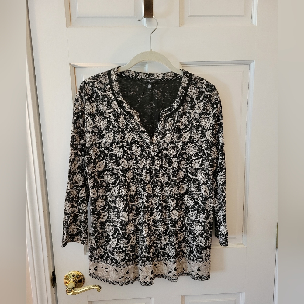 Lucky Brand Three-quarter sleeved top